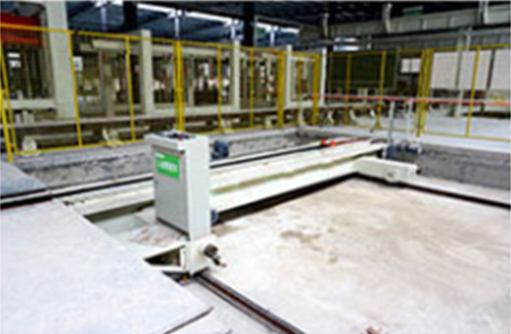 AAC green cake transfer cart